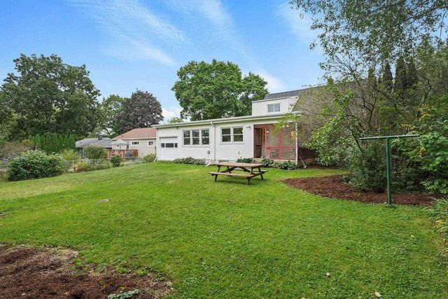 1650 Mayfield Lane, Madison, WI 53704