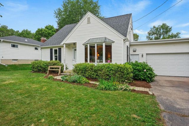 1650 Mayfield Lane, Madison, WI 53704