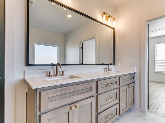 6708 NW 143rd Circle, Oklahoma City, OK 73142