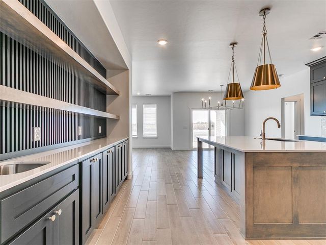 6708 NW 143rd Circle, Oklahoma City, OK 73142