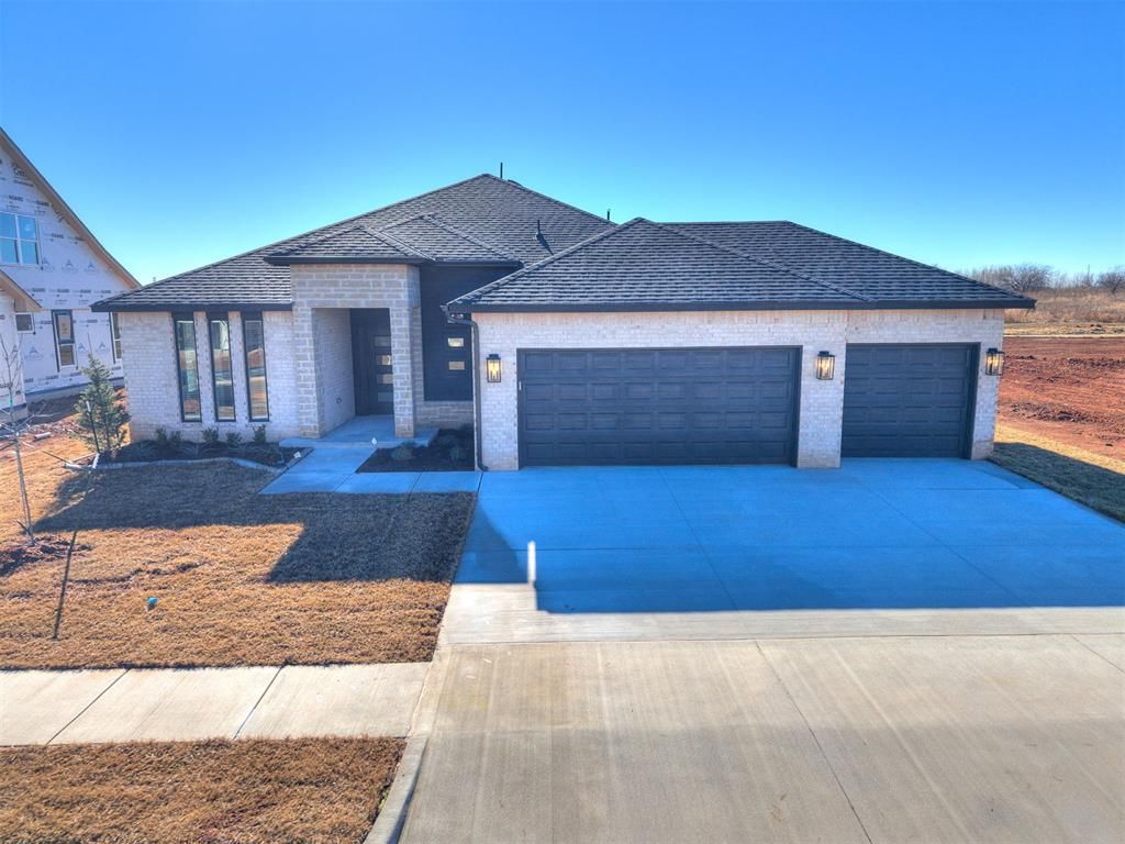 6708 NW 143rd Circle, Oklahoma City, OK 73142