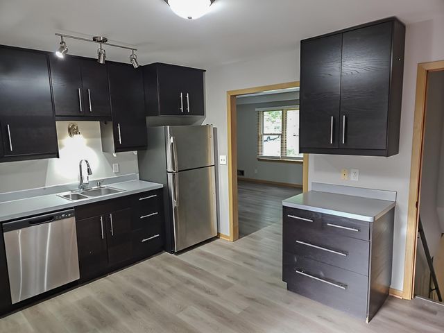 1771 City Heights Drive, Maplewood, MN 55117