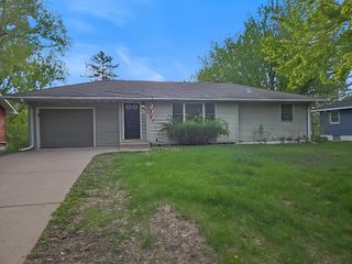 1771 City Heights Drive, Maplewood, MN 55117