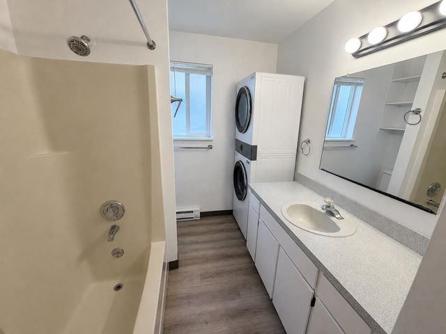 824 E North Ave, Spokane, WA 99207
