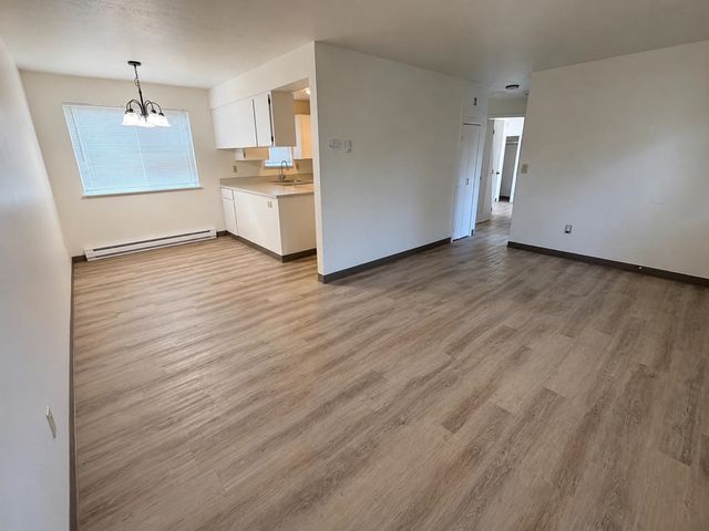 824 E North Ave, Spokane, WA 99207