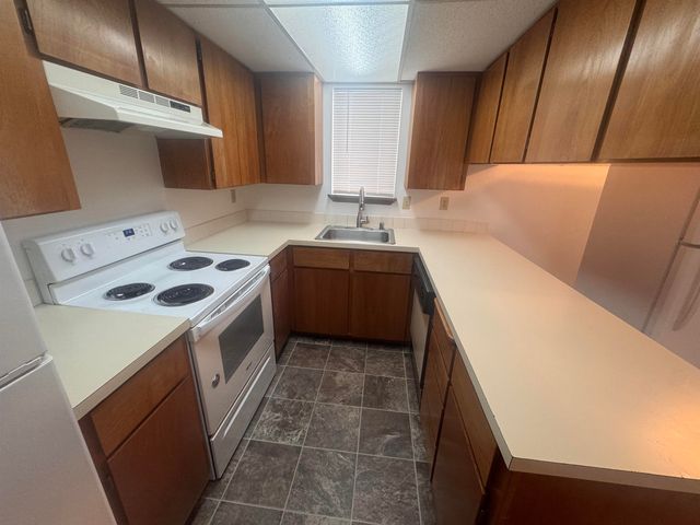 824 E North Ave, Spokane, WA 99207