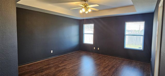 919 Yorkshire Hollow, Fresno, TX 77545