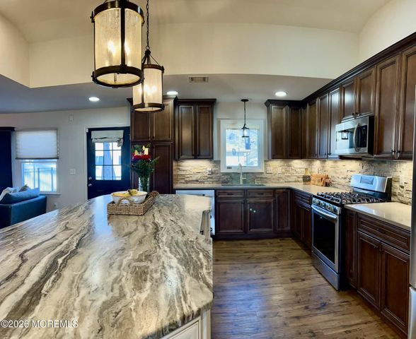 820 Elwood Street, Forked River, NJ 08731