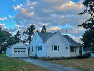 135 Pepperidge Drive, Greece, NY 14626