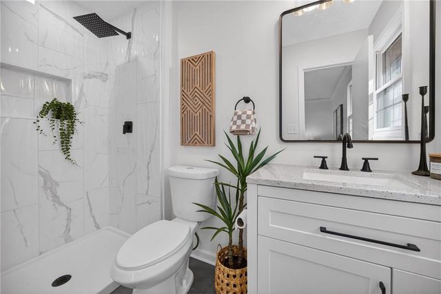 1809 S Arrowhead Drive, Olathe, KS 66062