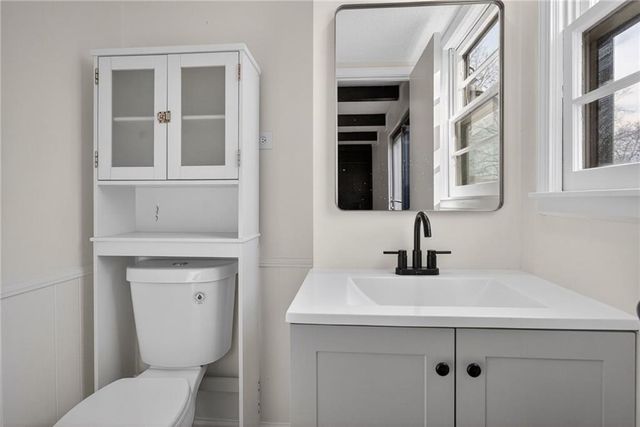 1809 S Arrowhead Drive, Olathe, KS 66062