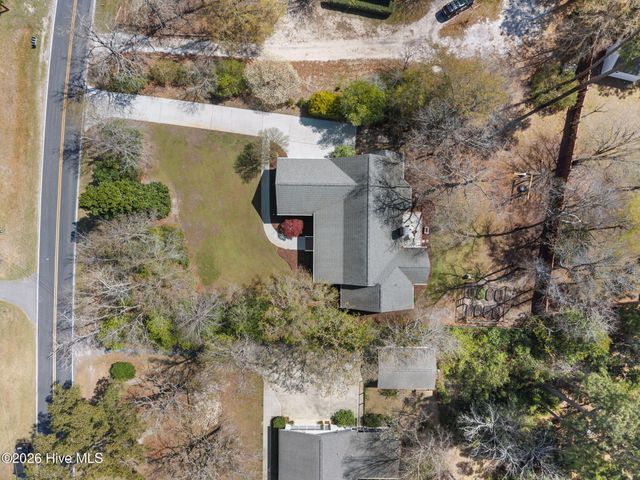 222 Hughes Road, Hampstead, NC 28443