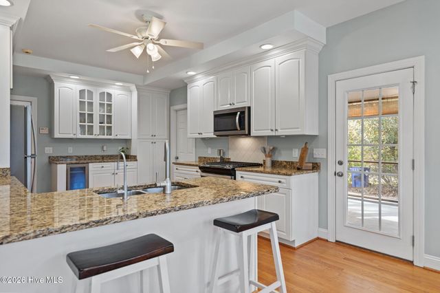 222 Hughes Road, Hampstead, NC 28443