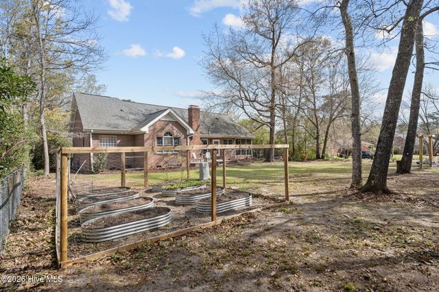 222 Hughes Road, Hampstead, NC 28443