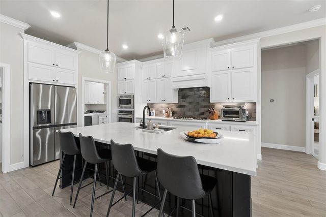 701 Maple Hill Road, Norman, OK 73069