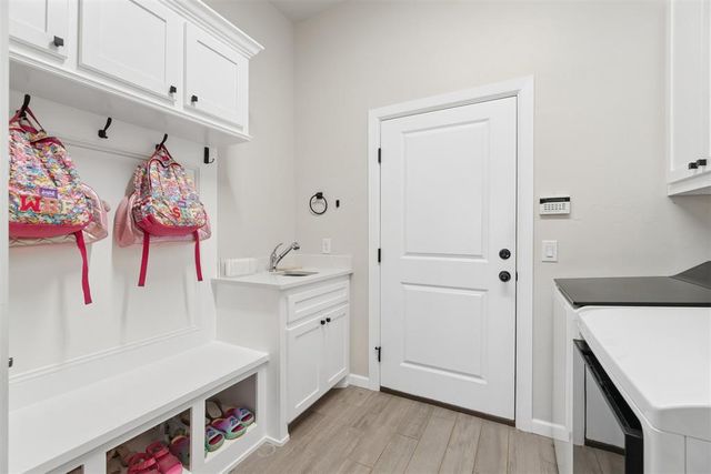 701 Maple Hill Road, Norman, OK 73069