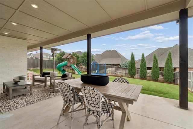 701 Maple Hill Road, Norman, OK 73069