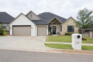 701 Maple Hill Road, Norman, OK 73069