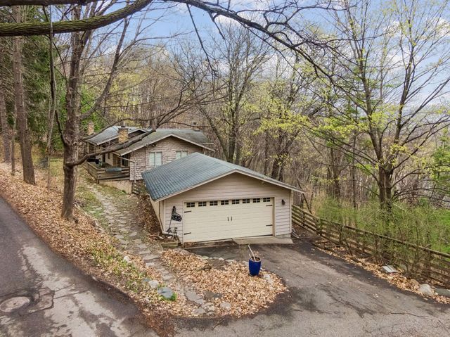 5815 Ridge Road, Shorewood, MN 55331