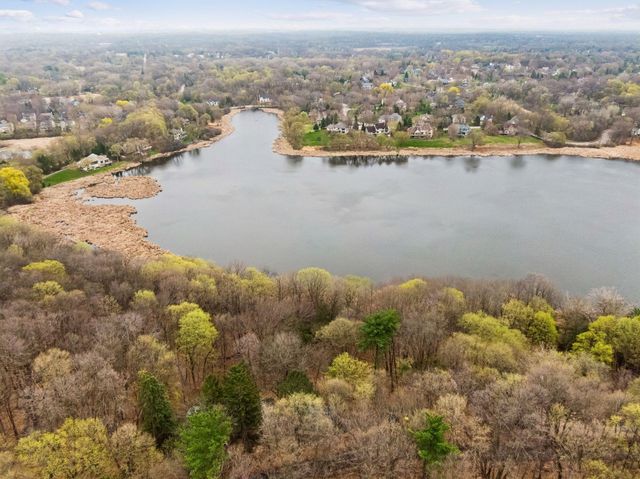 5815 Ridge Road, Shorewood, MN 55331