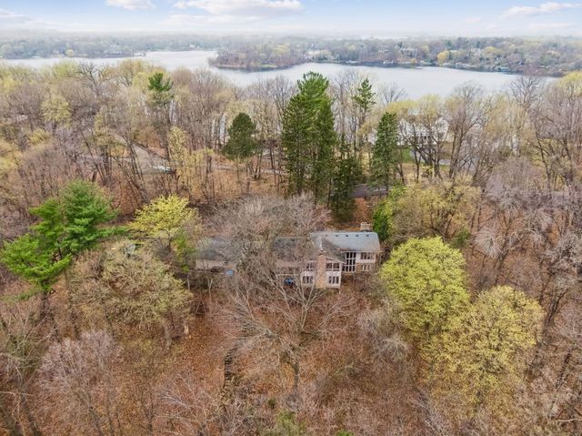 5815 Ridge Road, Shorewood, MN 55331