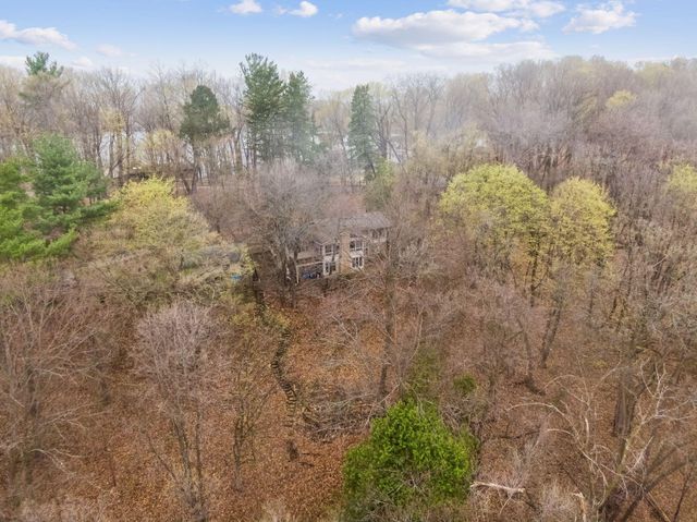 5815 Ridge Road, Shorewood, MN 55331