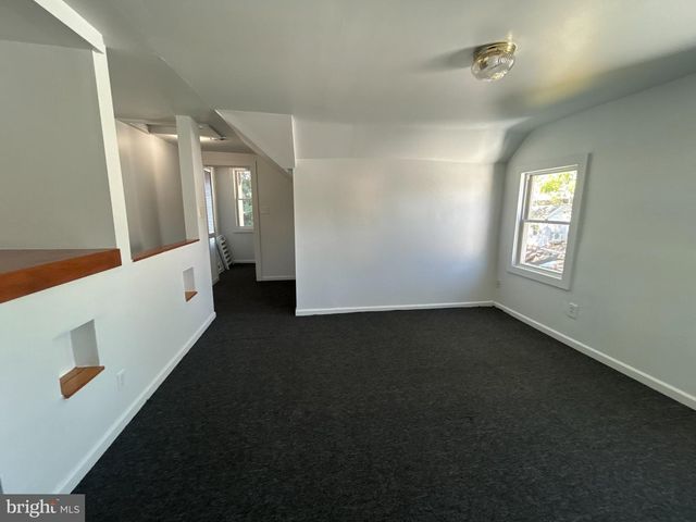 21 COLUMBIA AVE, Trenton, NJ 08618