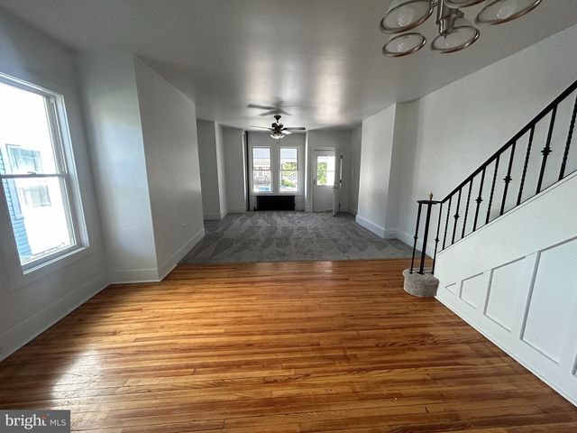 21 COLUMBIA AVE, Trenton, NJ 08618