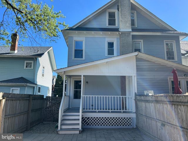 21 COLUMBIA AVE, Trenton, NJ 08618