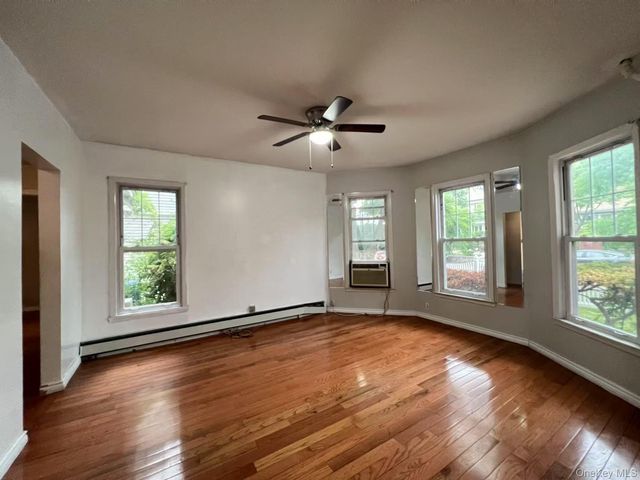 8517 115th Street, Richmond Hill, NY 11418