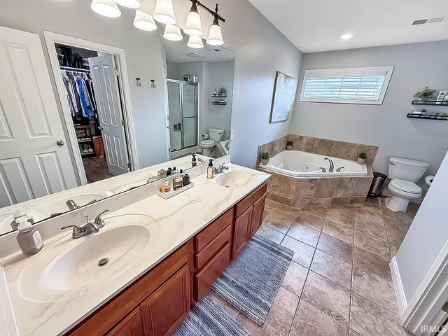 7901 Lanyard Drive, Evansville, IN 47715