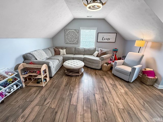 7901 Lanyard Drive, Evansville, IN 47715