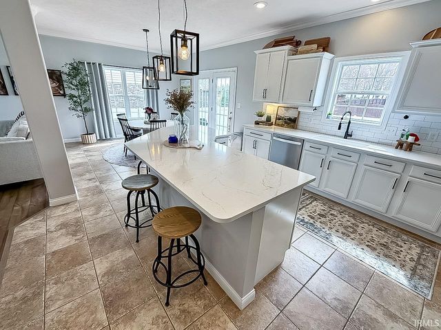 7901 Lanyard Drive, Evansville, IN 47715