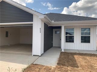 824 Parrot Lane, Siloam Springs, AR 72761
