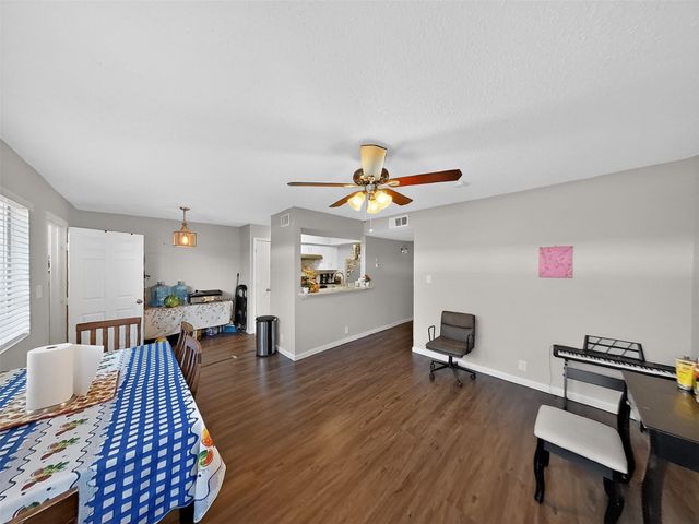 8101 Amelia Road 404, Houston, TX 77055