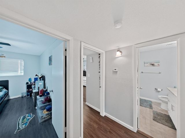 8101 Amelia Road 404, Houston, TX 77055