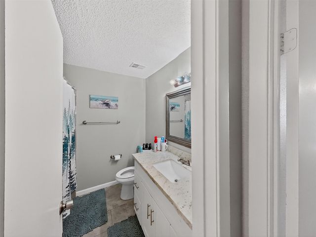 8101 Amelia Road 404, Houston, TX 77055