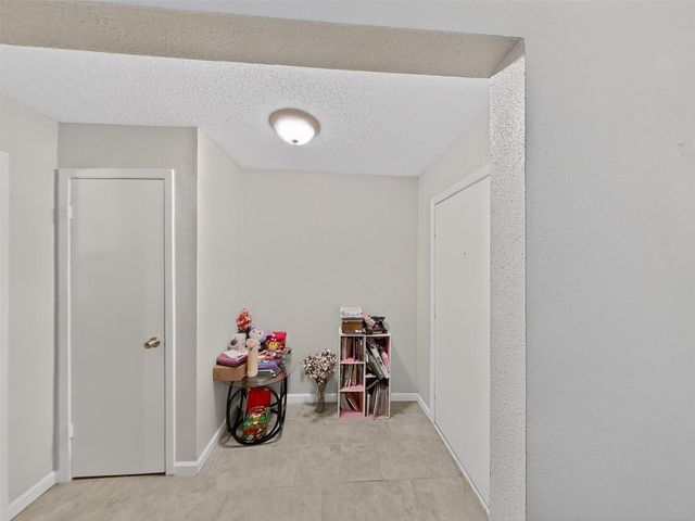 8101 Amelia Road 404, Houston, TX 77055