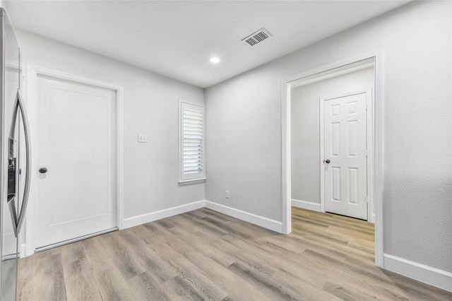 3813 Teakwood Drive, La Porte, TX 77571