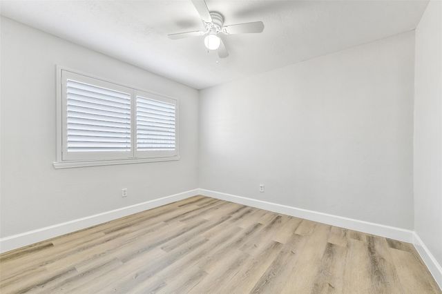 3813 Teakwood Drive, La Porte, TX 77571