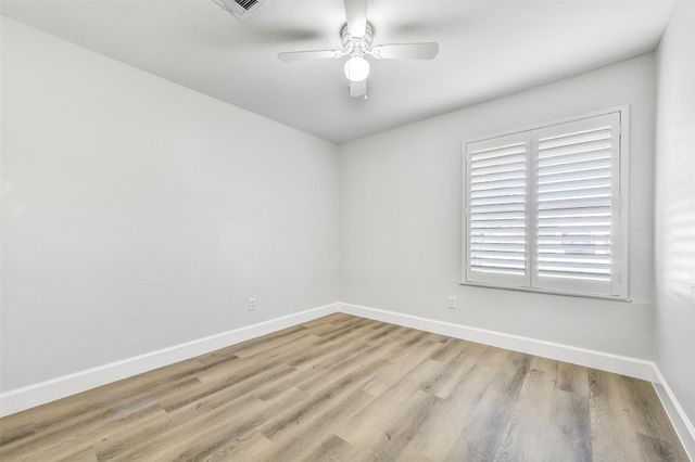 3813 Teakwood Drive, La Porte, TX 77571