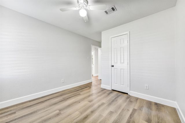3813 Teakwood Drive, La Porte, TX 77571