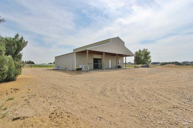 85 S Robinson Rd, Nampa, ID 83687