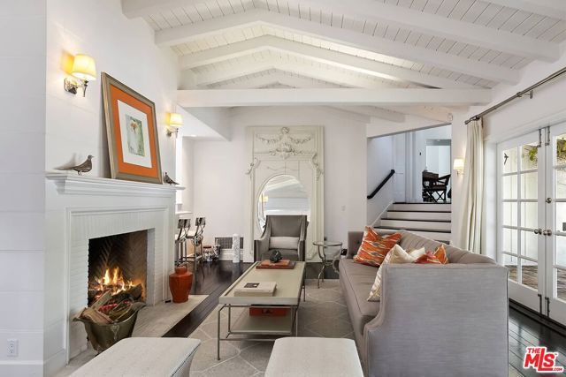 111 S Glenroy Avenue, Los Angeles, CA 90049