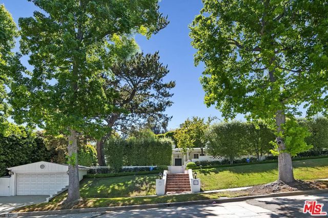 111 S Glenroy Avenue, Los Angeles, CA 90049