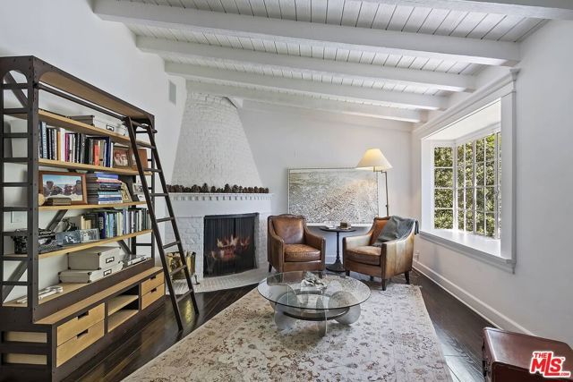 111 S Glenroy Avenue, Los Angeles, CA 90049