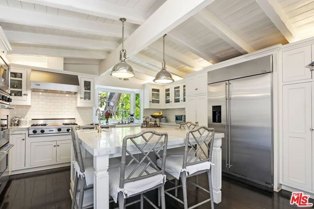 111 S Glenroy Avenue, Los Angeles, CA 90049