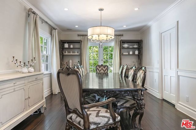 111 S Glenroy Avenue, Los Angeles, CA 90049