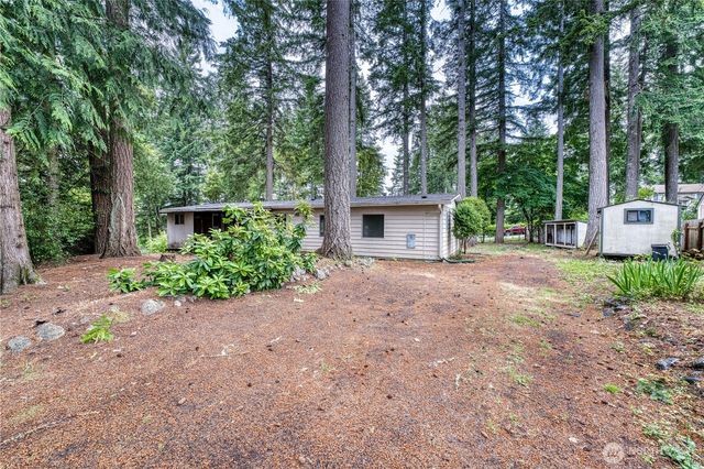 270 NE Saber Drive, Belfair, WA 98528
