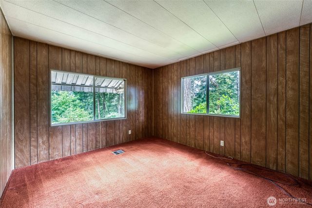 270 NE Saber Drive, Belfair, WA 98528